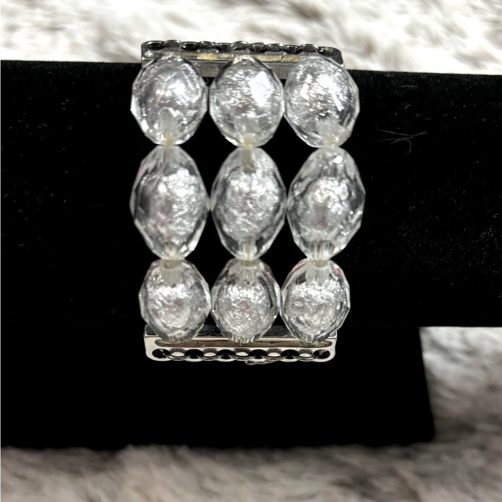 Stretchy Bracelet With Crystal Beads & Chains 7.25" Diam. Before Stretched New - Picture 1 of 6